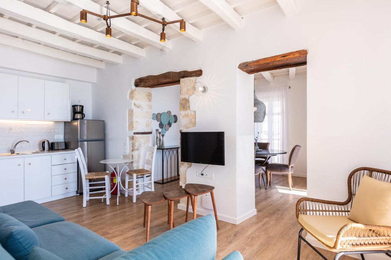 Anne Apartment, At The Venetian Port Of Rethimno! Екстериор снимка