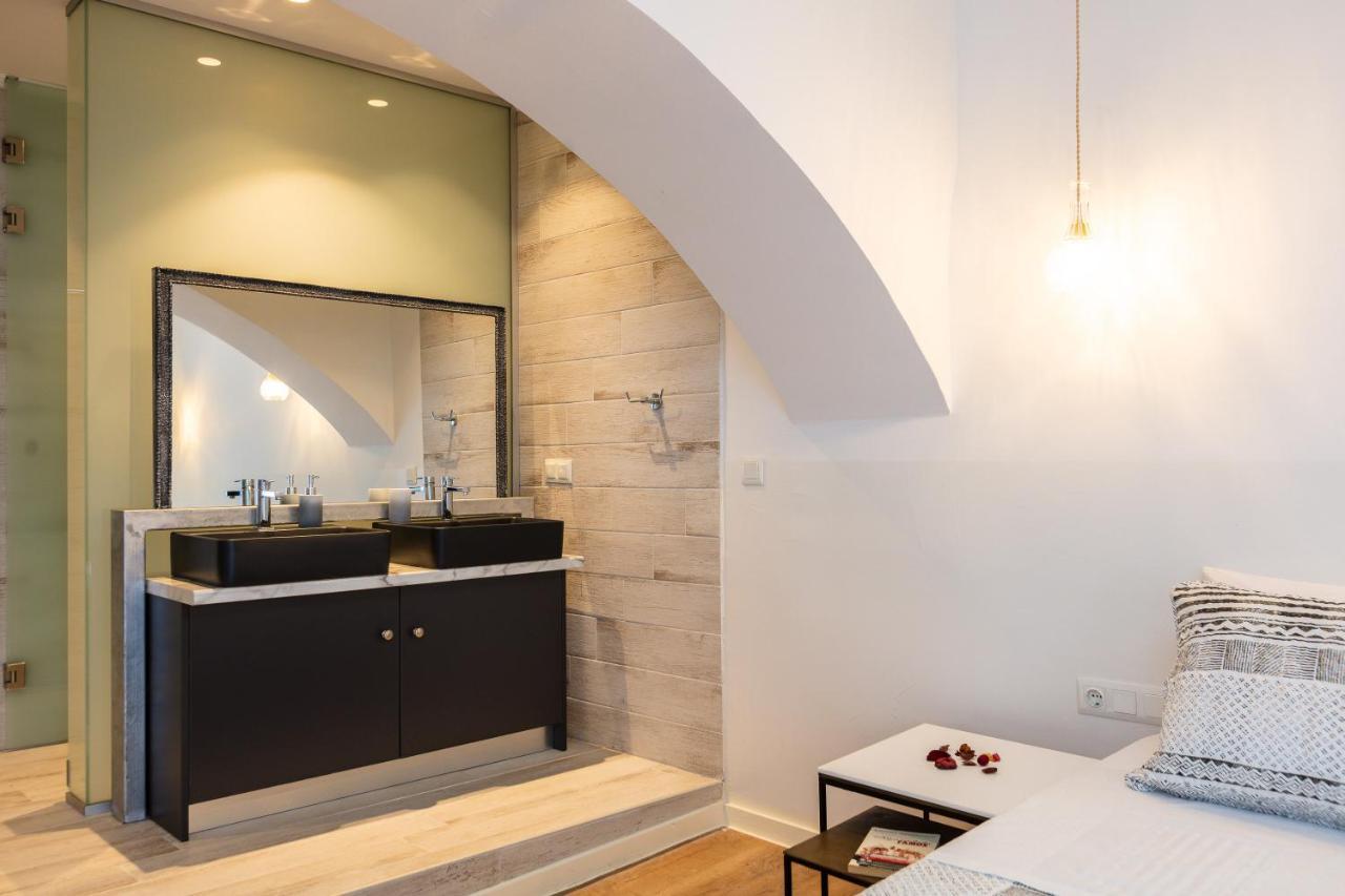 Anne Apartment, At The Venetian Port Of Rethimno! Екстериор снимка
